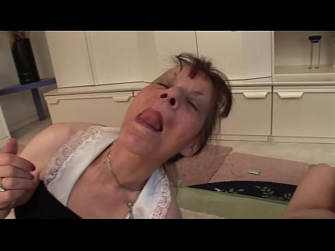 ❤️ Twee oumas en een oupa het 'n drietal ❤❌ Tuisgemaakte pornografie by ons af.eviewporn.ru ❌