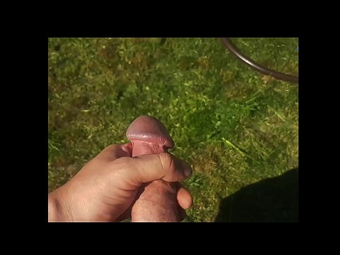 ❤️ Warm hottie laat haar pienk poesie naai en kom met 'n spuit in 'n somertuin ❤❌ Tuisgemaakte pornografie by ons af.eviewporn.ru ❌